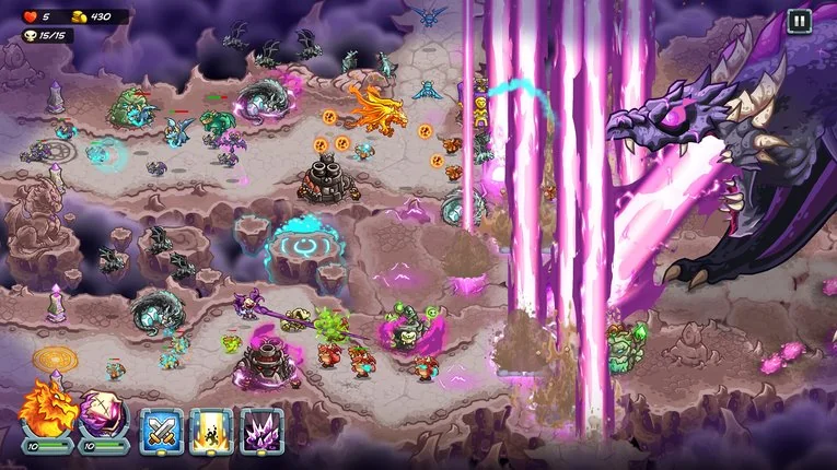 Boss fight melawan naga kegelapan di Kingdom Rush 5 Alliance